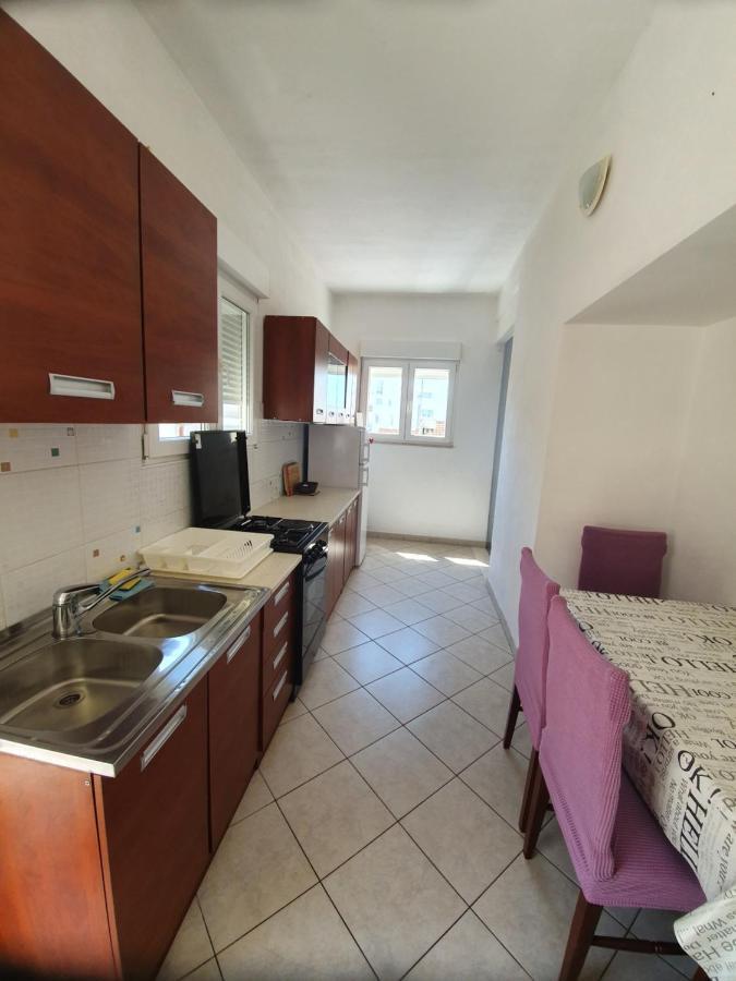 Apartman Dusanka Jovic Makarska Bagian luar foto