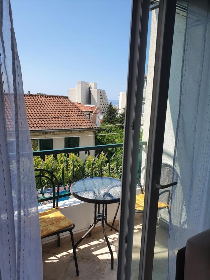 Apartman Dusanka Jovic Makarska Bagian luar foto