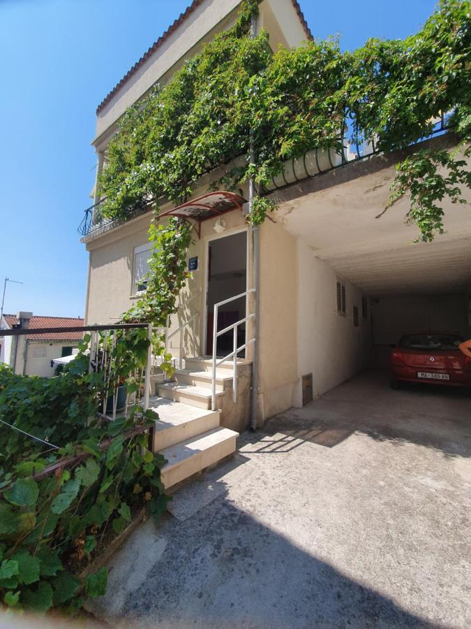 Apartman Dusanka Jovic Makarska Bagian luar foto